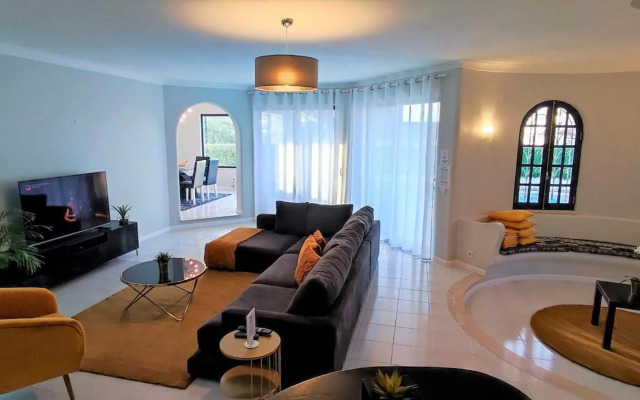 Villa Cristina 17 - Private Pool - 500m from the beach