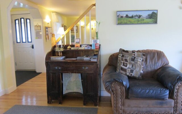 Auld Farm Inn B&B