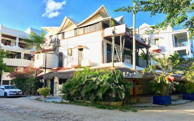 Seaview Penthouse Studio