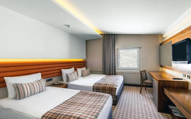 Jura Hotels Kervansaray Uludag