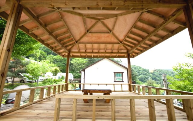 Yangpyeong Heunoni Pension