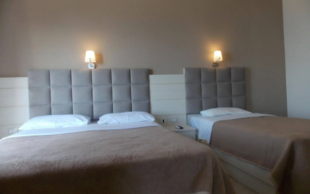 Hotel Mediterrane