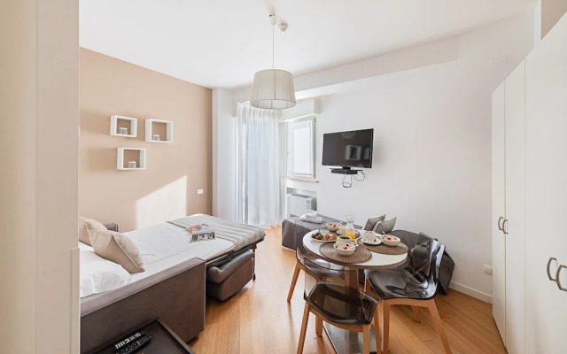 Residenza Miralago - 16 Domitilla - Locazione BK