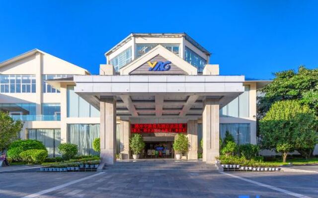 Tengchong Airport Sightseeing Hotel