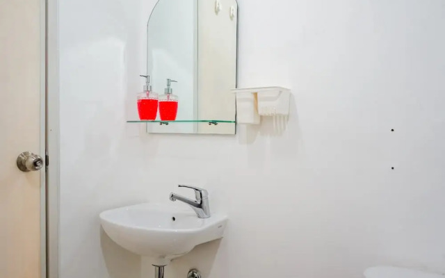 Comfy and Modern 2BR Apartment at Aeropolis Residence