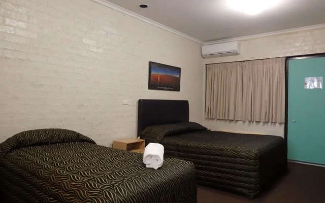 Country Comfort Motto Farm Motel
