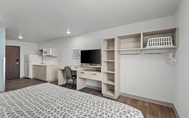 Woodspring Suites Coralville Iowa City