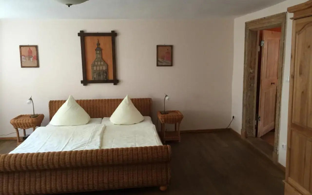 Rathaus-Pension 1685