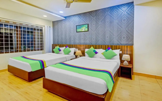Itsy Hotels Igloo Residency Raja Seat