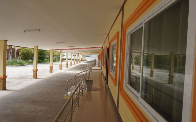 A Nice Resort & Villa