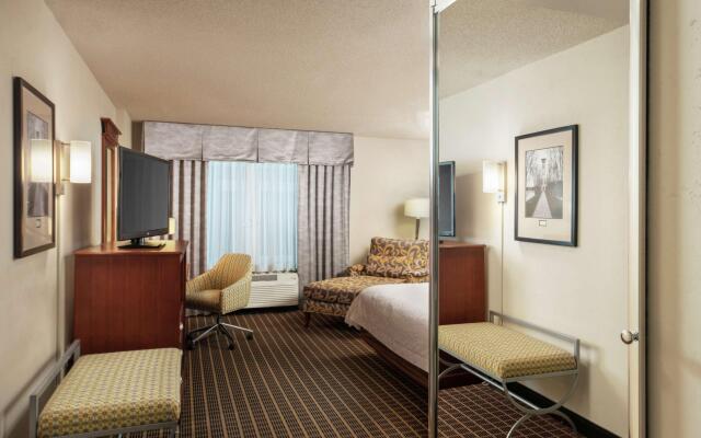 Hampton Inn & Suites Greenville-Downtown-RiverPlace