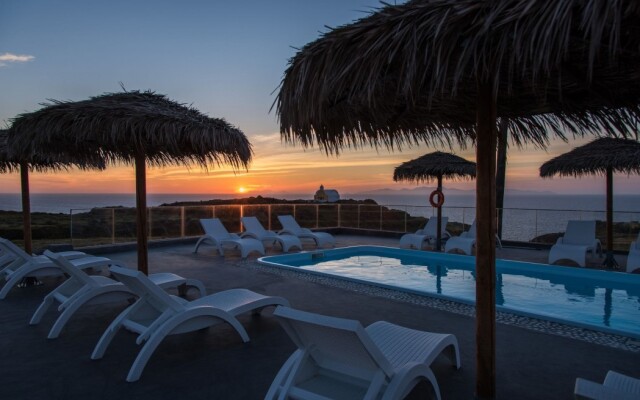 Oia Sunset Villas