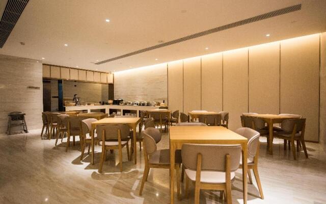 JI Hotel (Beijing South Railway Station)