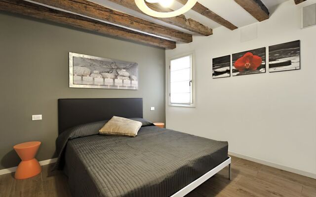 St. Mark'S Suite