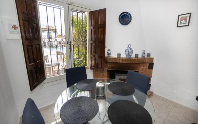 Nueva Nerja 71 Menyber