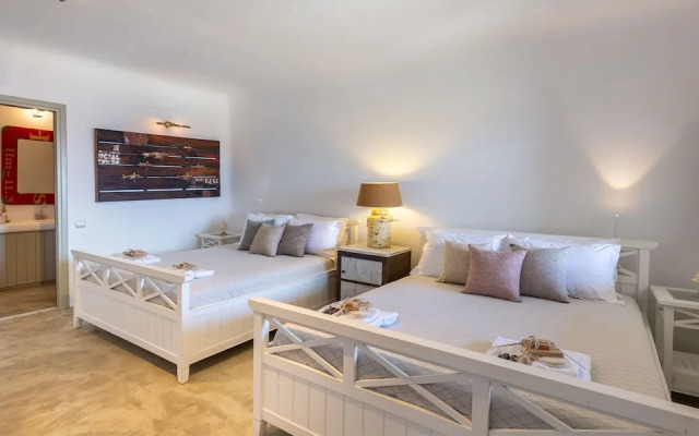 Lagoon Villa Mykonos