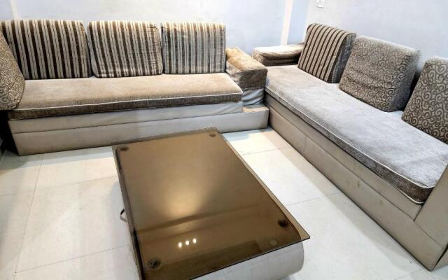 Sapphire service apartment
