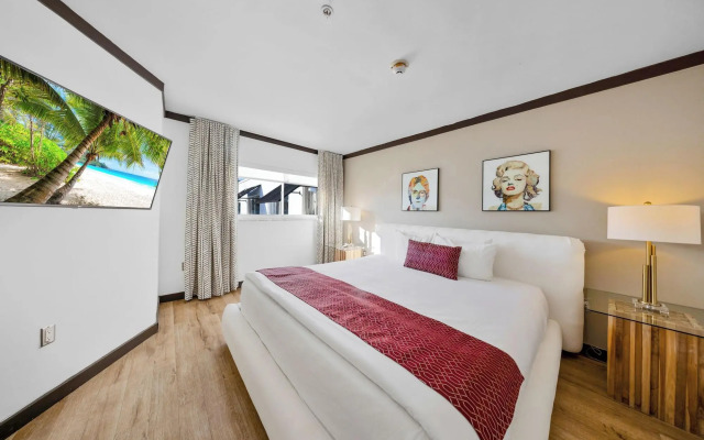 The Shoreline Suites