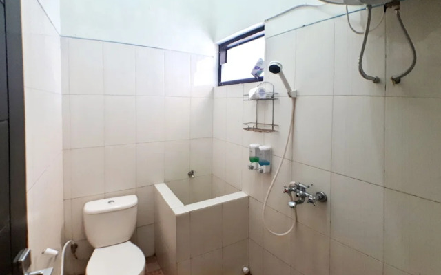 Villa Batu 2 Kamar No.7 dekat Museum Angkut