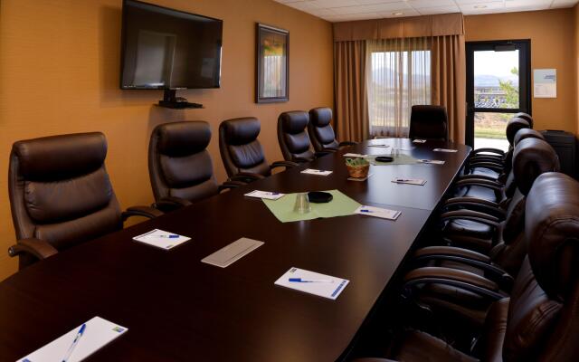 Holiday Inn Express & Suites Pocatello by IHG