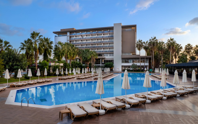 Royal Garden Beach Hotel - All Inclusive