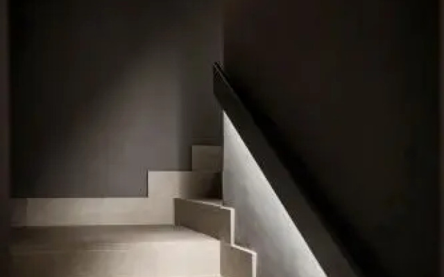 Reina 107 Beach Boutique