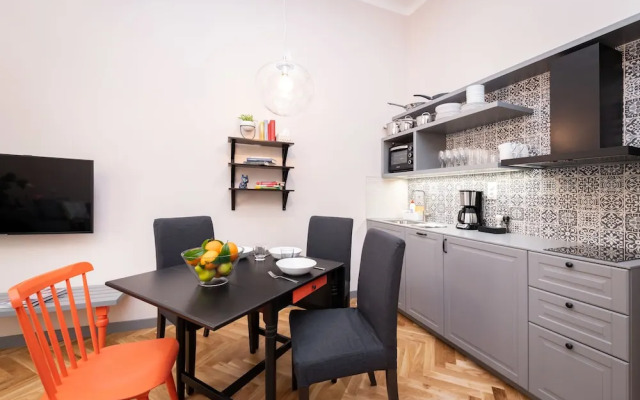 Garden Suites Residence by TKC