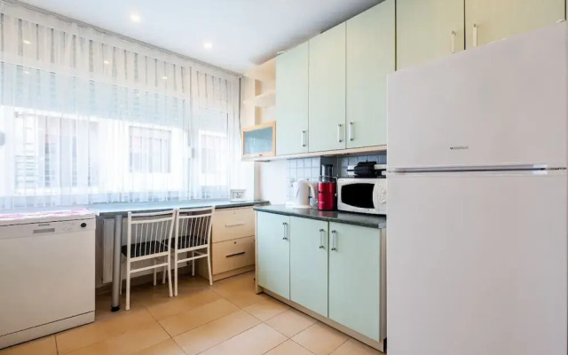 Cozy Flat Near Bagdat Street in Suadiye