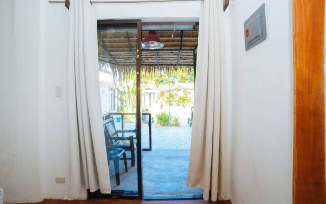 RedDoorz Plus @ Malabanias Angeles City