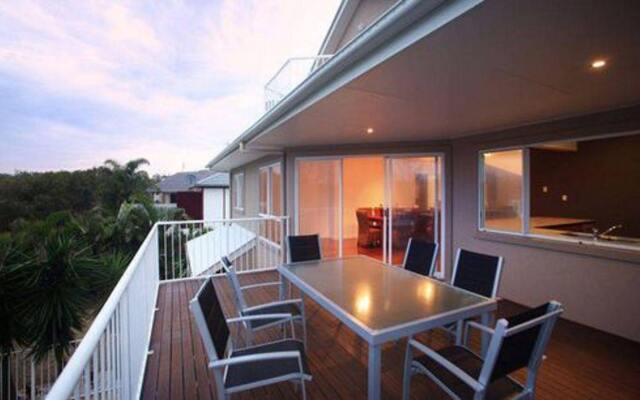 Oceanic 141 Beach House