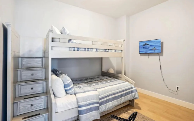 The Harbor Condo 503 - Premier