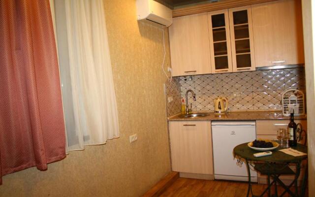 MGA Hostel & Tours