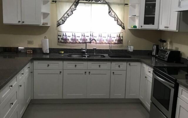 New Kingston Guest Apartment at Sandhurst