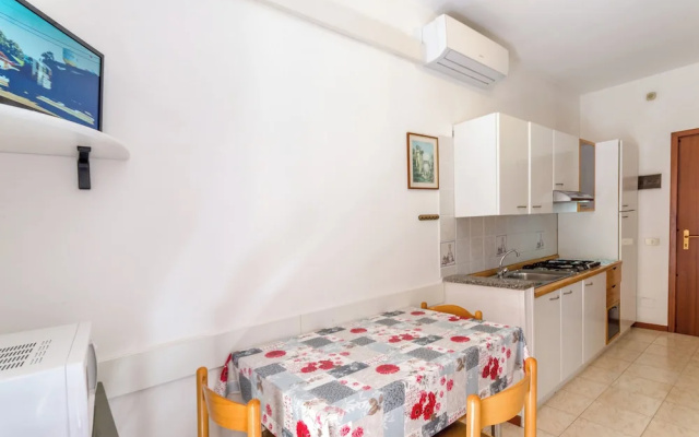 Comfy Flat by the Beach