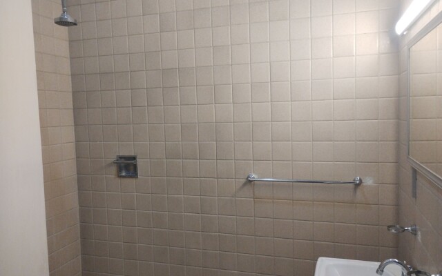 Provenza Hotel & Suites