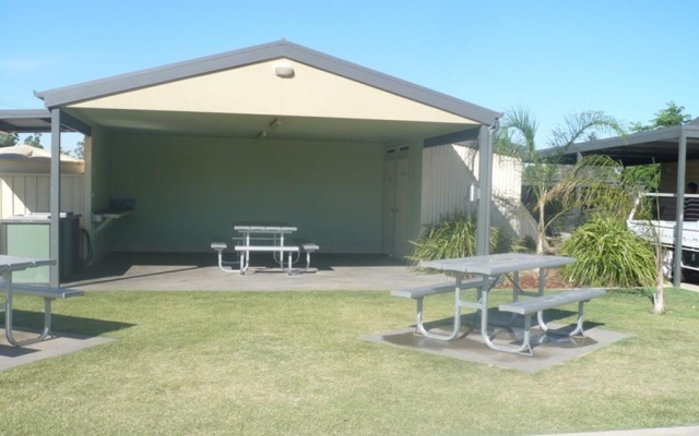 Kennedy Holiday Resort – Outside – Mulwala