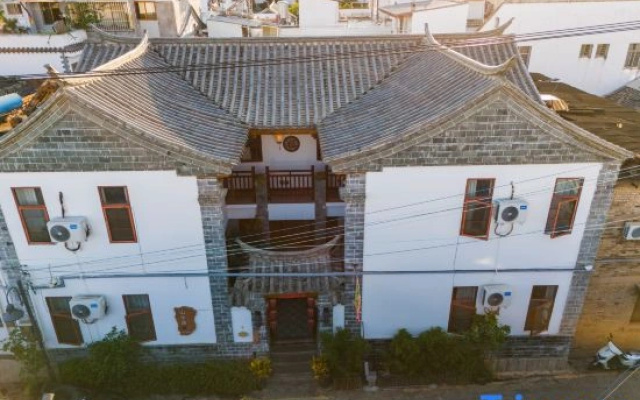 Jianshuishanmu Juju Homestay (Jianshui Ancient City Branch)
