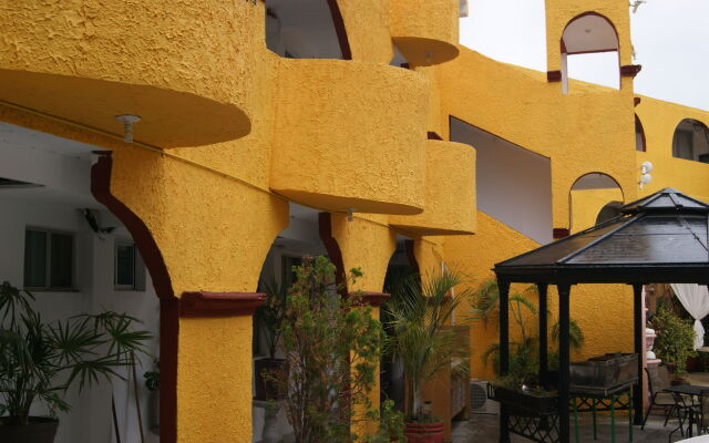 Capital O Hotel Dos Mares, Cabo San Lucas