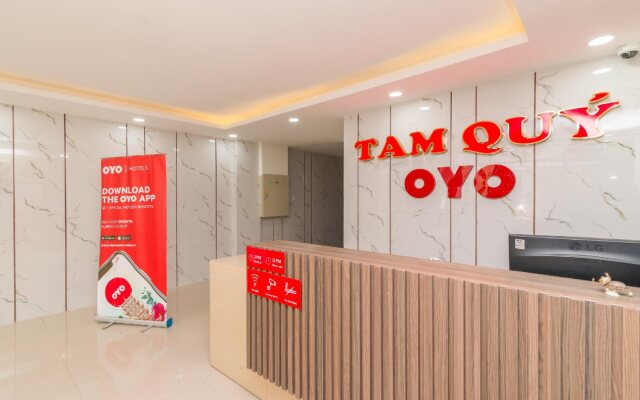 Tam Quy Hotel by OYO Rooms