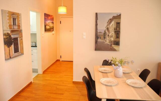 Acropolis Museum Grand Apartment
