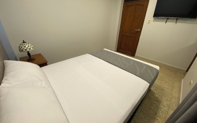 Izza Hotel