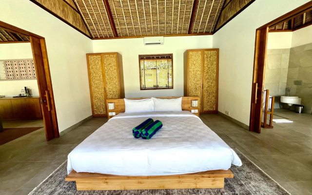 Peninsula Bay Resort – Guest Rooms – Tanjung Benoa