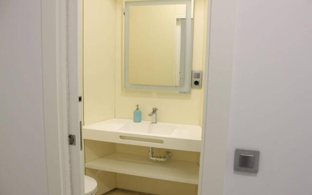 Life Apartments Santo Rey