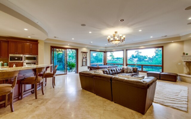 Tropical Retreat by NamaStay