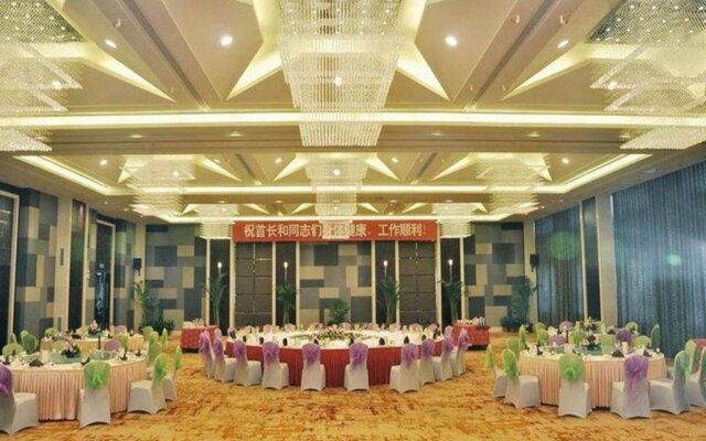 JunYue ShiYuan Hotel