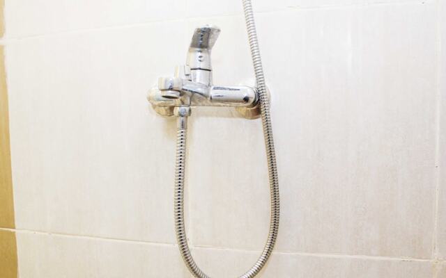 Spacious 3Br At Meikarta Apartment