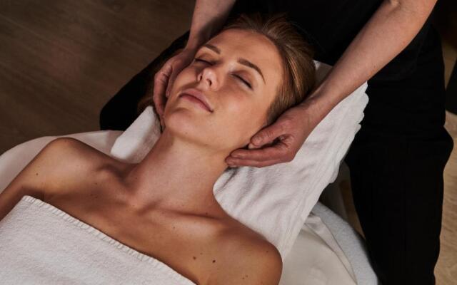 Отель SCHLOSS Zermatt – Active & CBD Spa