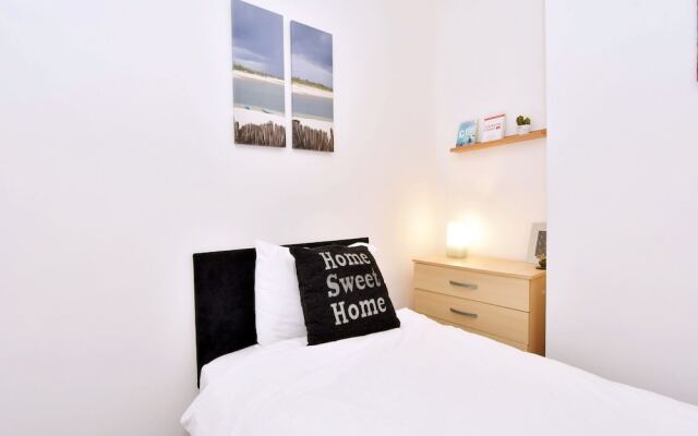 Townhouse @ Hanley Road Stoke