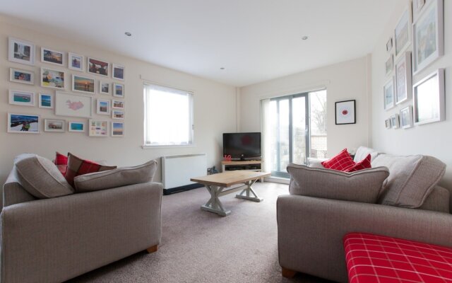 Fantastic Flat With Great Views of Arthur's Seat