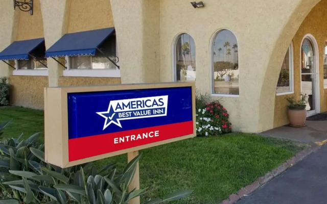 Avalon Hotel And Conference